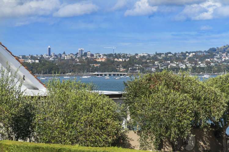 26 Jubilee Avenue Devonport_17