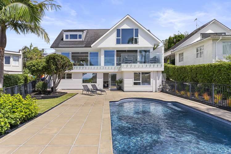 73 Churchill Road Murrays Bay_0