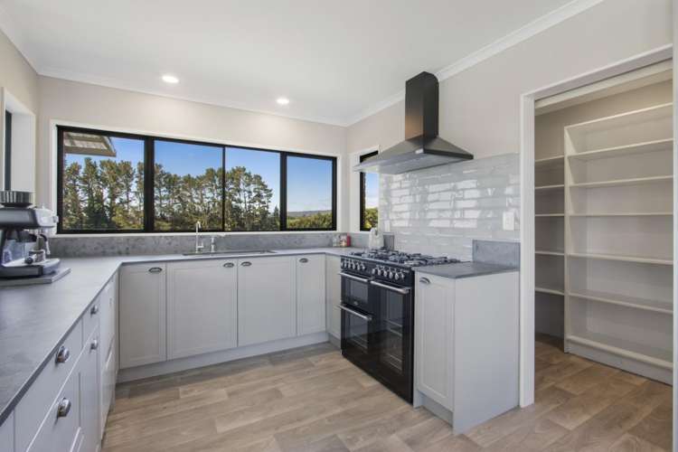 189 Thompsons Track Katikati_6