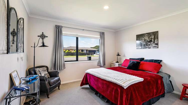 65 Links Drive Waiwhakaiho_10