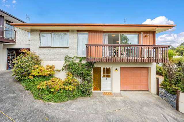 Entry-Level brick house in Torbay