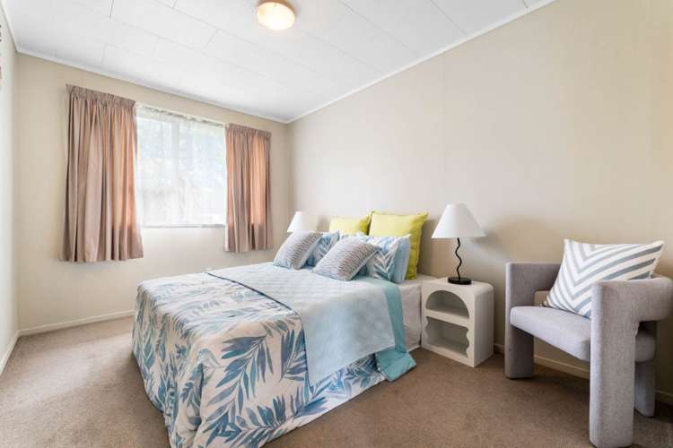 96 Beach Road Te Atatu Peninsula_11