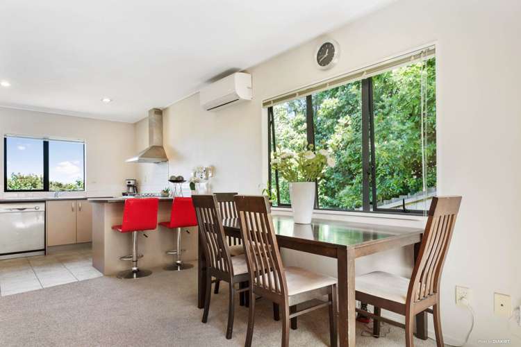 2/75d Target Road Totara Vale_4
