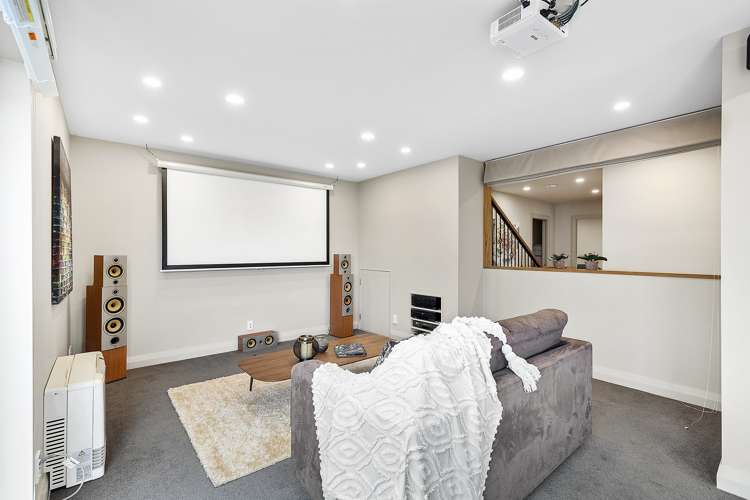 5 Bunker Way Strathmore Park_13