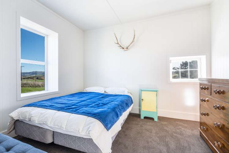 Ranfurly-Wedderburn Road Ranfurly_13