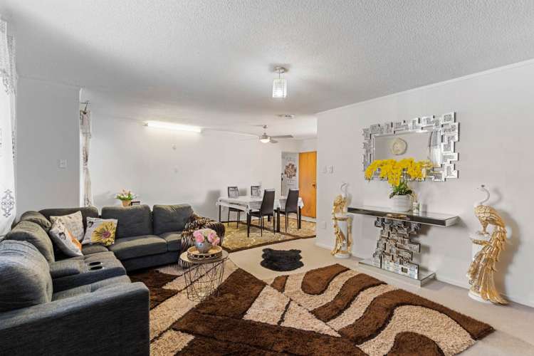 2a Plymouth Place Papatoetoe_11