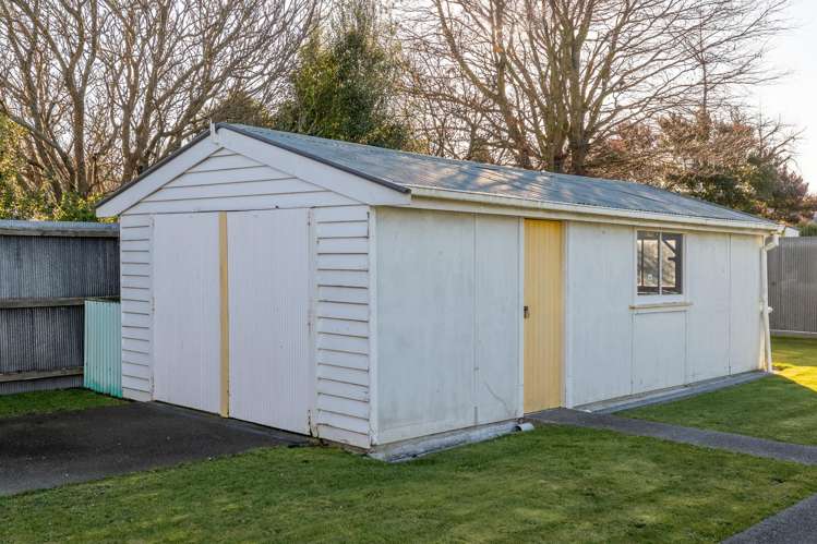 10 Aldersley Street Richmond_17