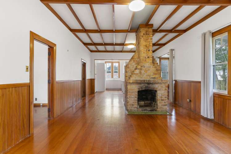 50 Woodglen Road_4