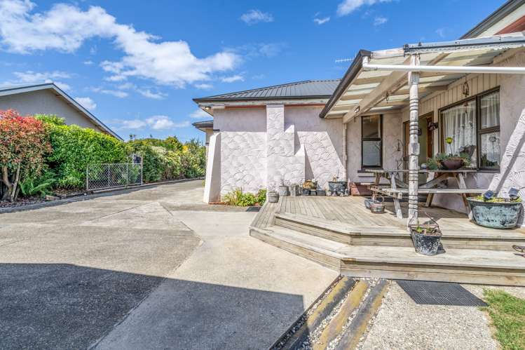 11 Coronation Street Strathern_20