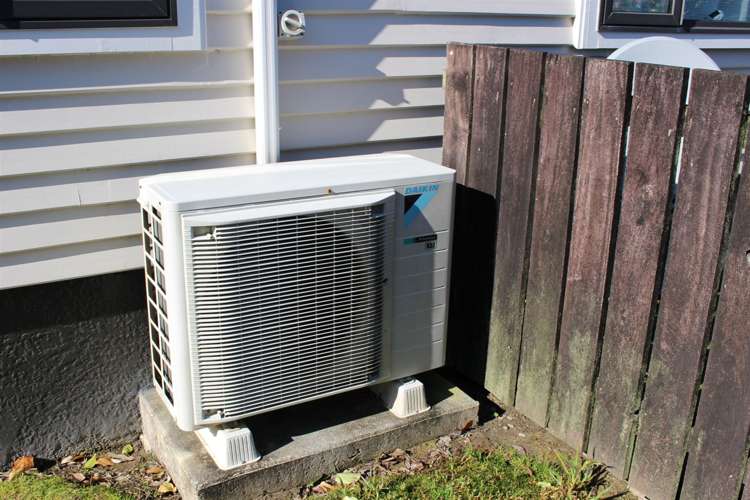 40 Monro Street Cobden_16