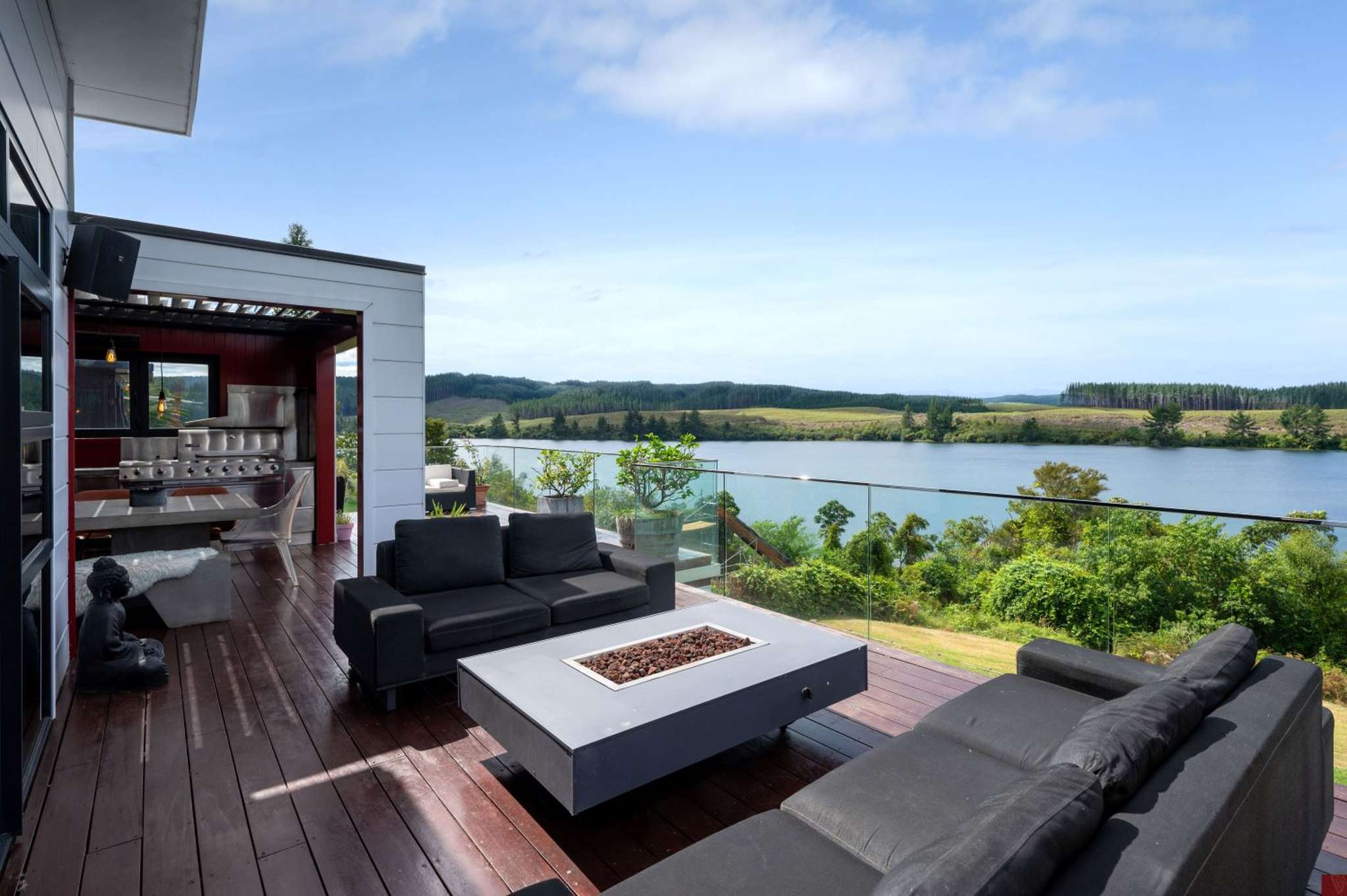Auckland buyers show ‘a lot of interest’ in lakeside Taupō home
