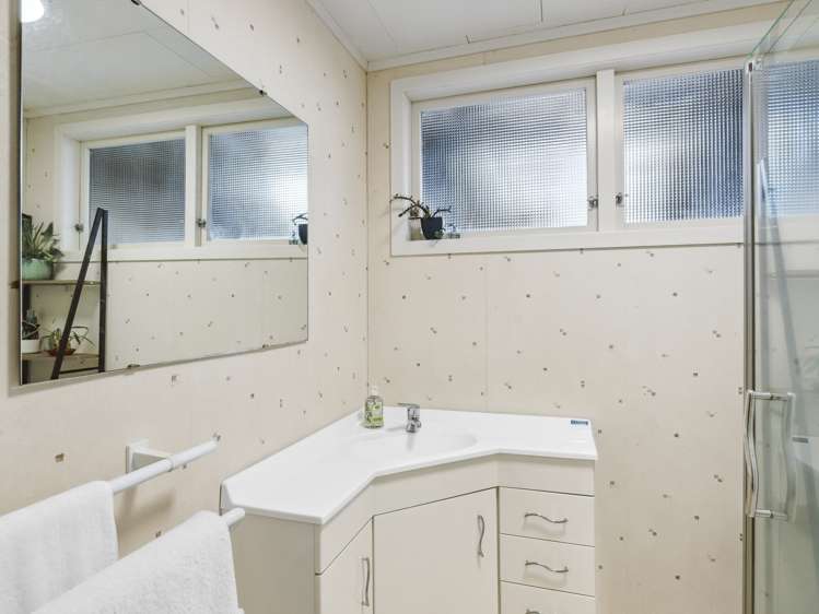 43 Leinster Avenue Raumati South_13