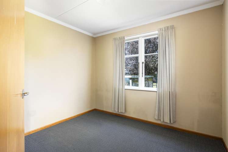 82 Totara Street Lansdowne_6