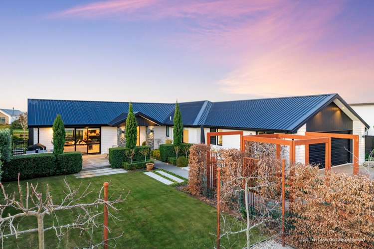 75 The Esplanade Pegasus_1