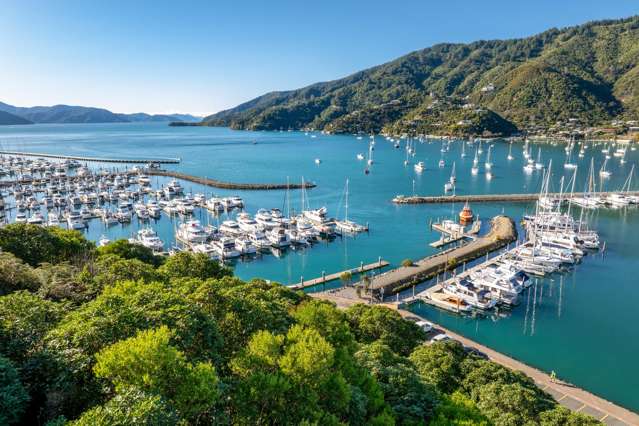 37 Marina Drive Waikawa_1