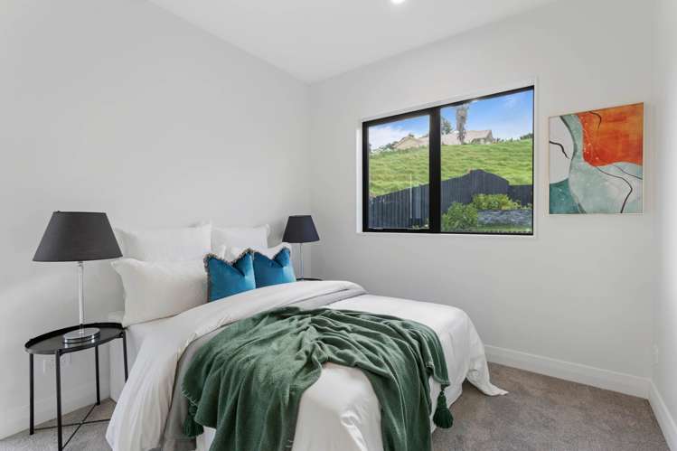 18 Ara Taha Crescent Orewa_13