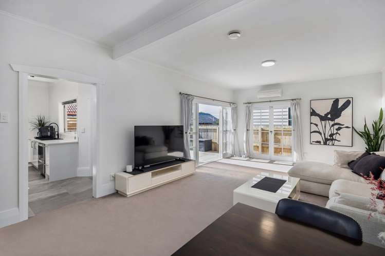 116 Carrington Road_5