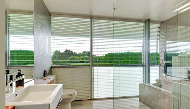 30D Western Line Westmere_10