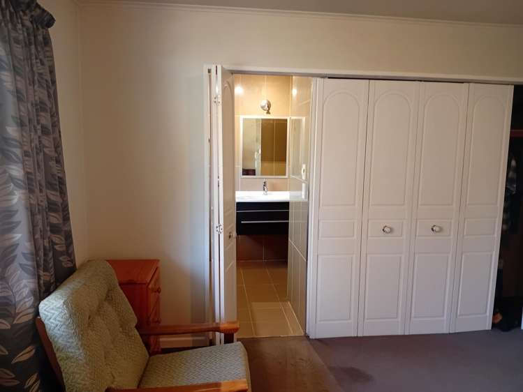 2 Waldron Place Clyde_17