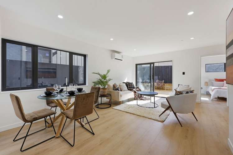 Lot 1&2/82 Botany Road Botany Downs_8