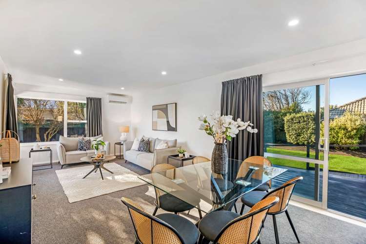 61 Pegasus Avenue_2