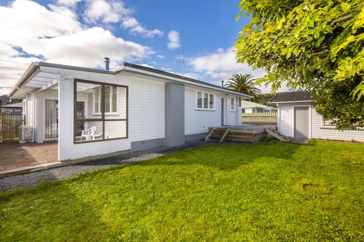 21 Totara Park Road Clouston Park_21