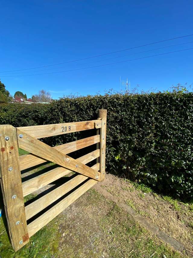 20B Humber Crescent Gate Pa_3