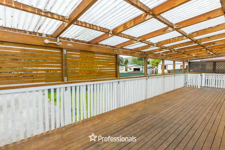 6 Edmund Lomas Grove Birchville_18