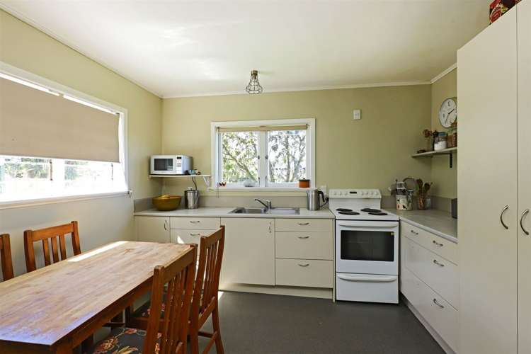 916 Copeland Road Akina_3