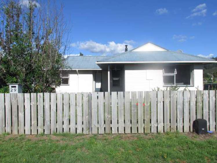 29 Plaskett Street Reefton_8