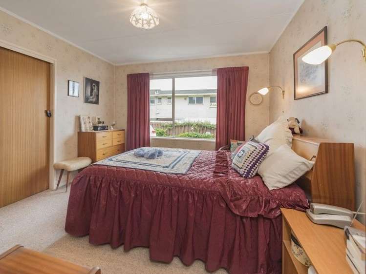 1/16 Cobham Crescent Stoke_7