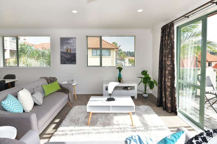 9 Parkwood Crescent Gulf Harbour_8