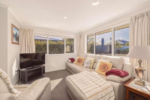 a/61 Ottawa Road Wainoni_3