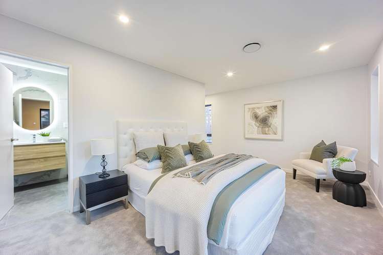 7 Makumaku Place Long Bay_14