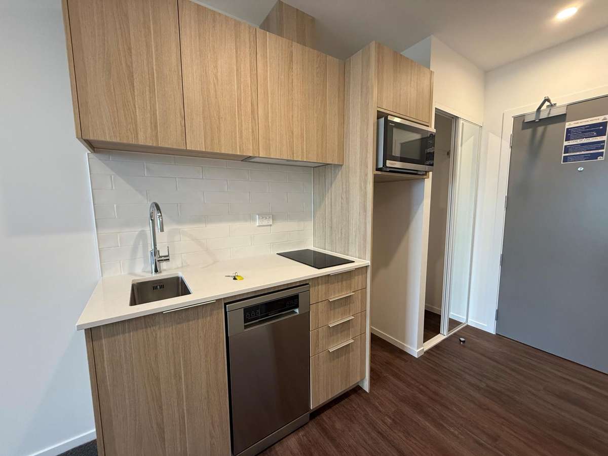 607/20 Park Avenue_1