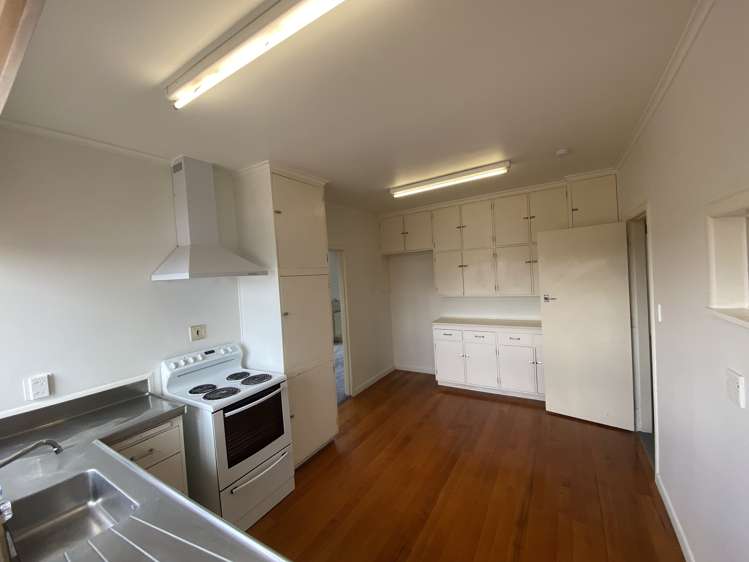 83 Matipo Road Te Atatu Peninsula_11