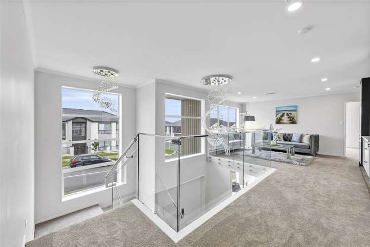18 Dungloe Avenue Flat Bush_11