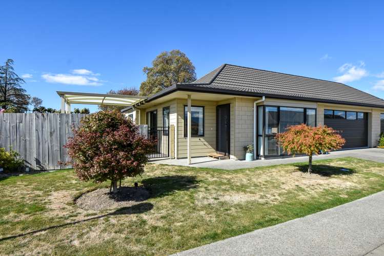 9 Ashmore Park Road Carterton_13