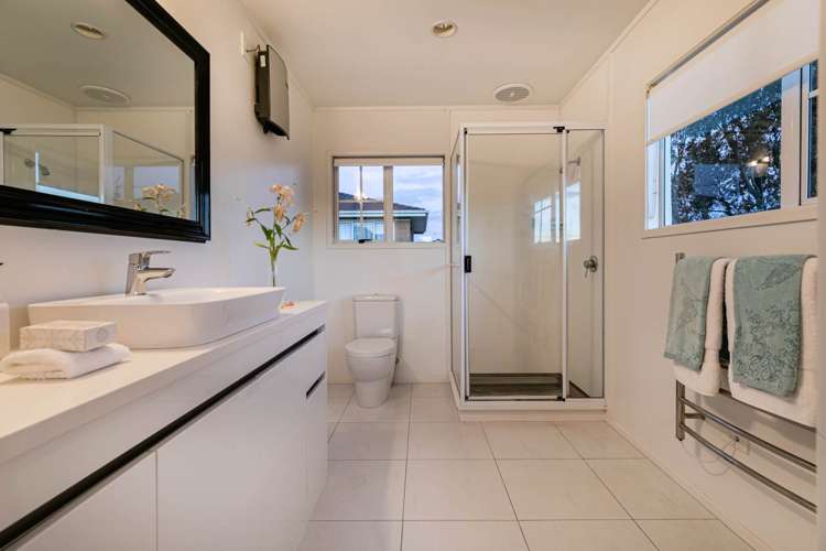 2/3 Rangitira Avenue Takapuna_17