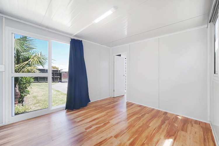 1 Duggan Avenue Mangere_9