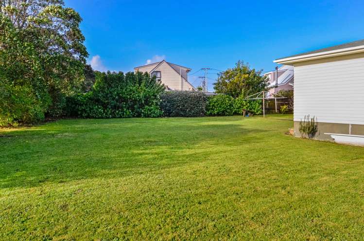 14 Gilpin Place Beach Haven_18