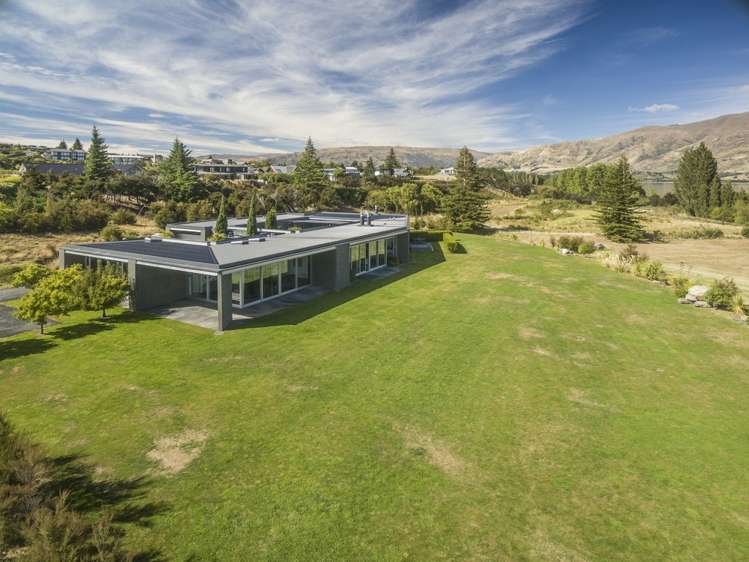 361 Beacon Point Road Wanaka_19