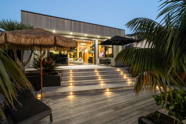 ARCHITECTURAL SIMPLICITY, COASTAL FUN