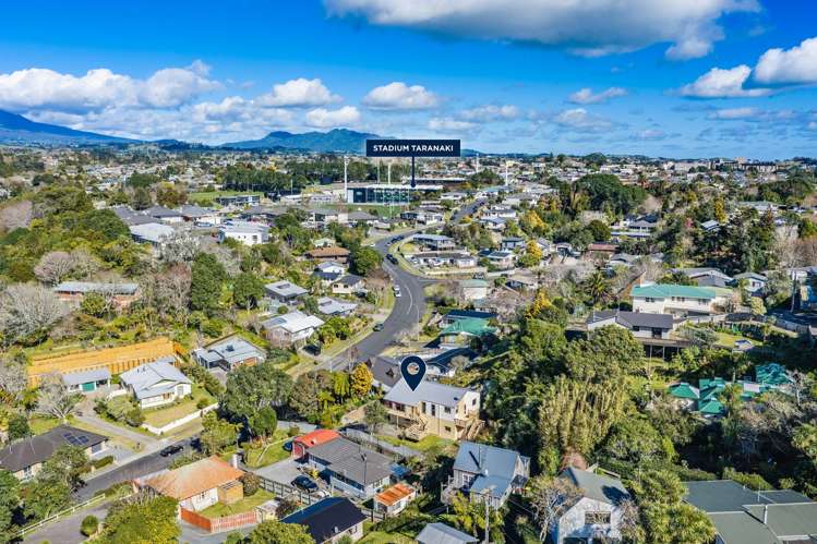 55 Maratahu street New Plymouth_18