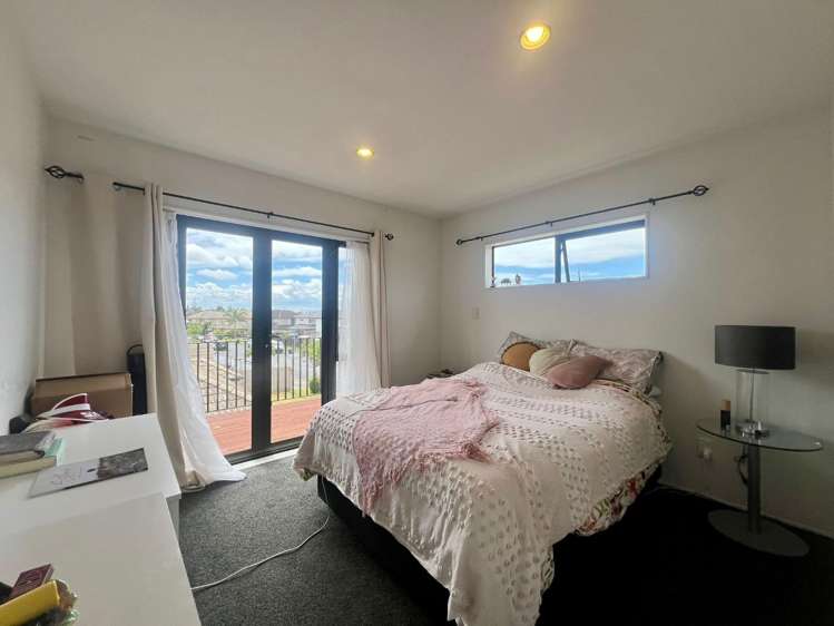 96 Mcleod Rd Te Atatu South_12