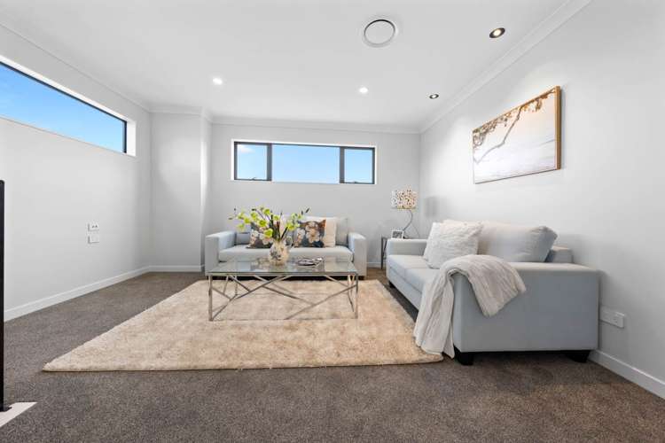 23 Ridgehill Rise Flat Bush_6