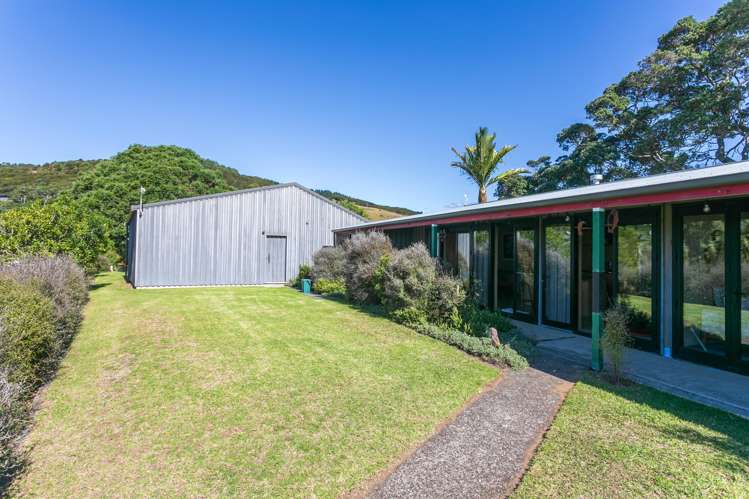 7 Pye Place Hot Water Beach_16