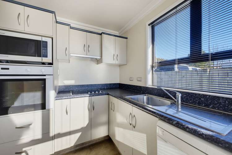 59 Cloten Road Stratford_15