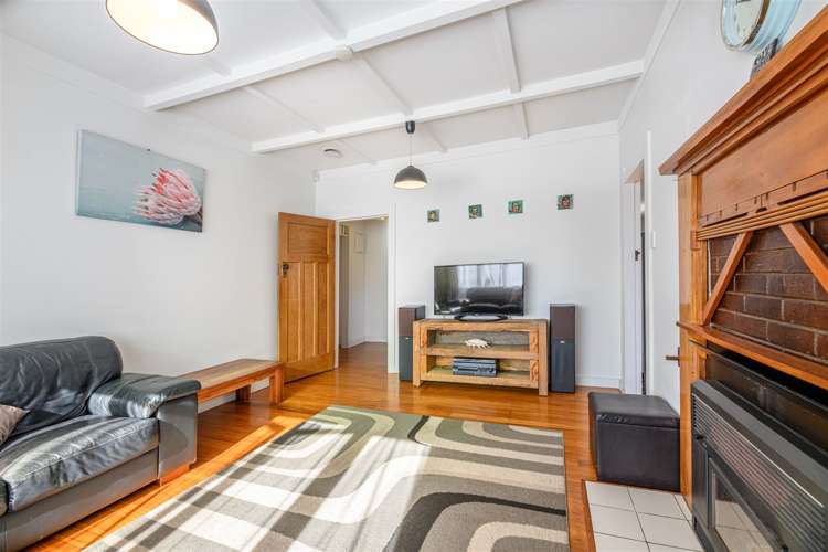 67 Sturges Road Henderson_13