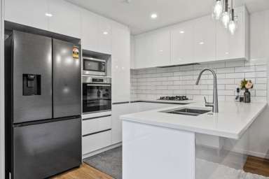 74D Jolson Road_4